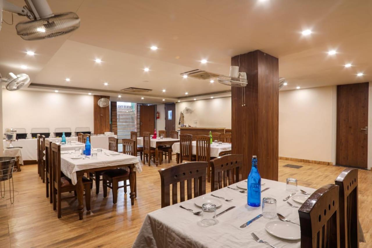 Vinsober Pride Inn Ришикеш Экстерьер фото